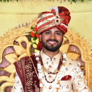 Groom Image
